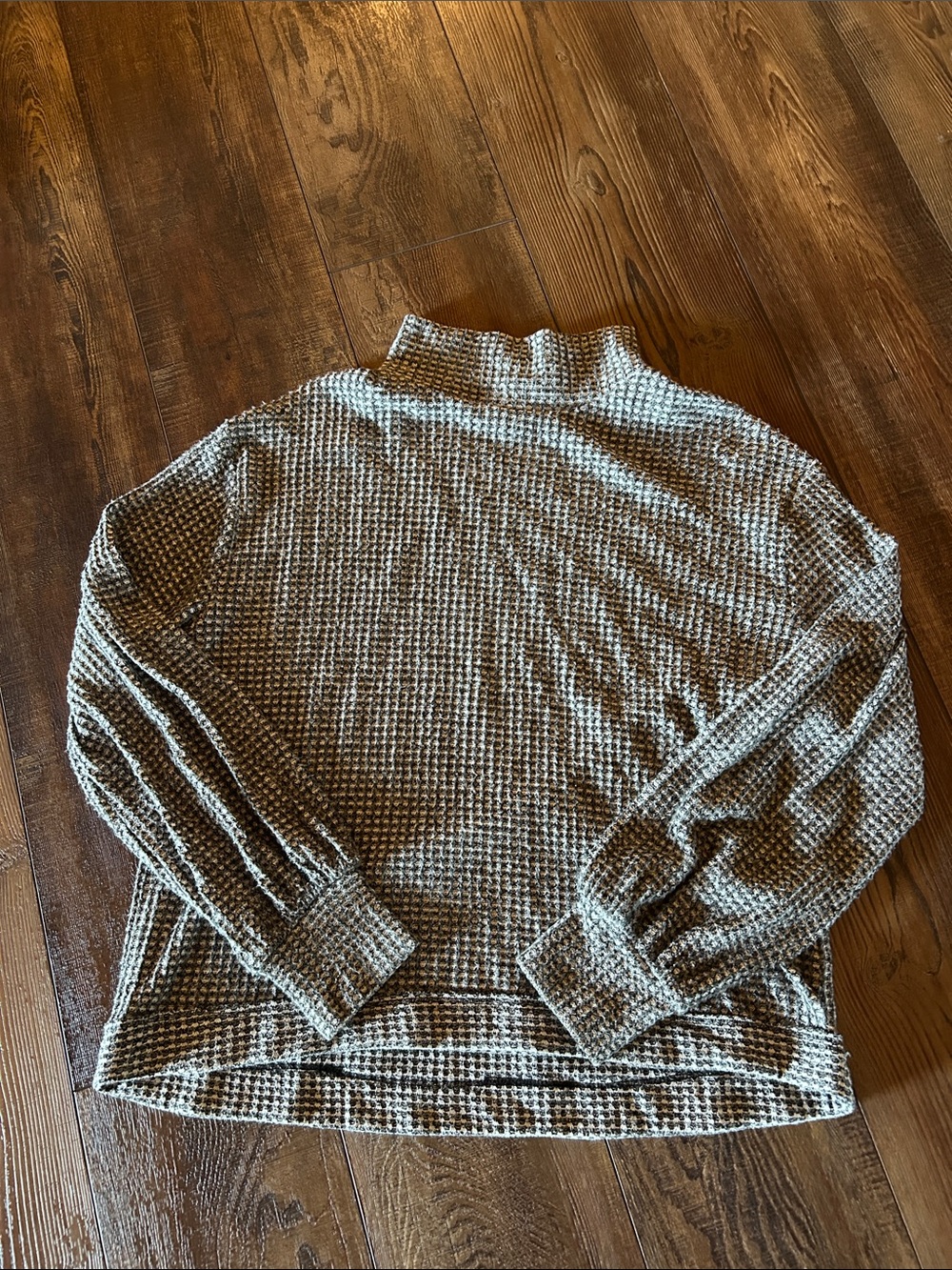 BKE Waffle Knit Mock Neck Sweater - Gray